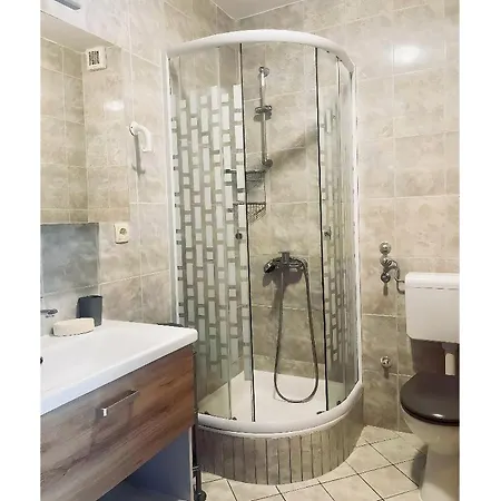 2 Podgora (Split-Dalmatia)