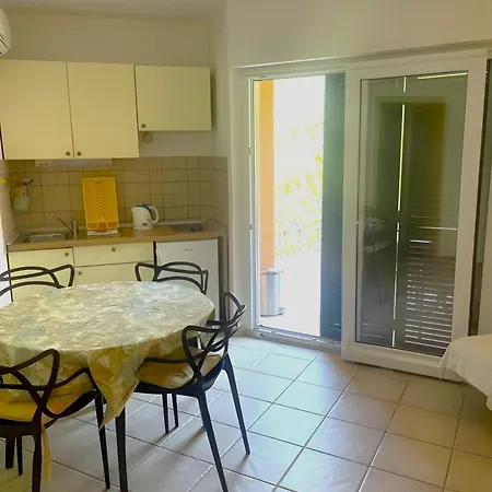 2 Appartement Podgora (Split-Dalmatia)
