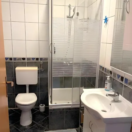 2 Podgora (Split-Dalmatia)