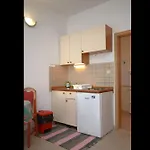 Apartman 2 *