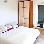 2 Apartman *